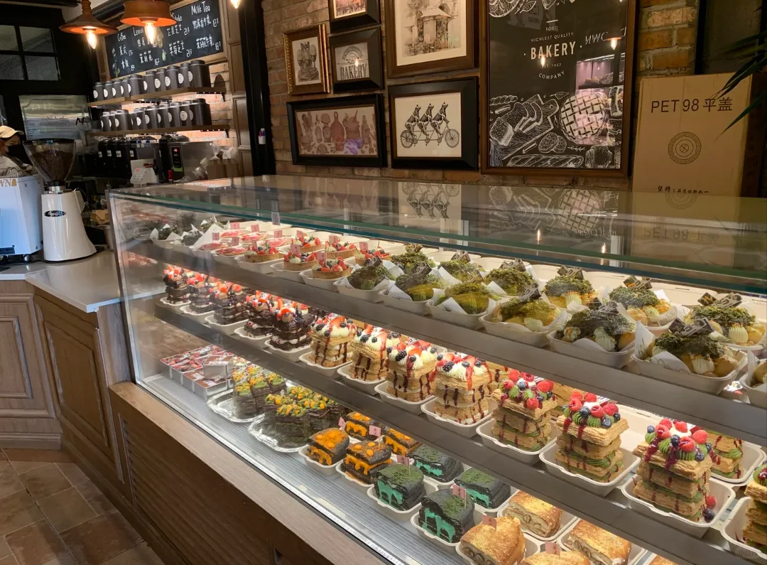 北京东城区急招面包店员月入7000