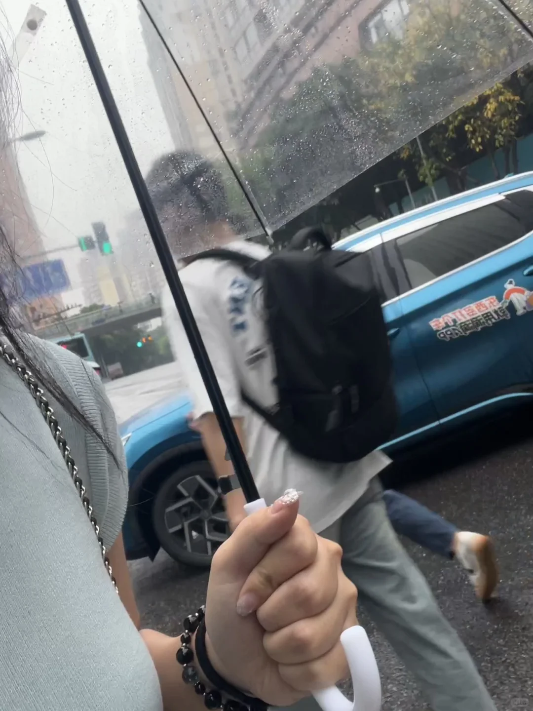 招聘专员 最舒服的工作 月入8000➕