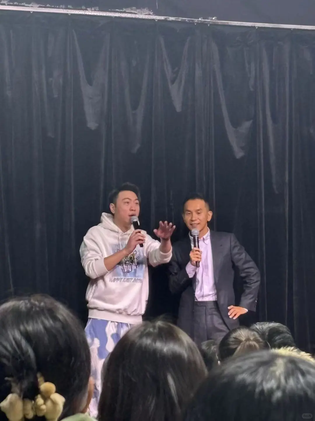 投简历啦，我们招主播！