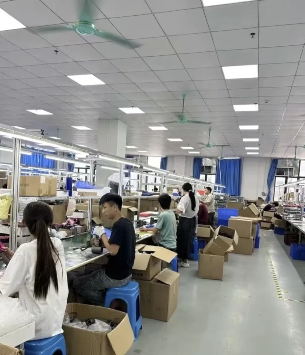谁说打工妹不努力？！👏👏👏
