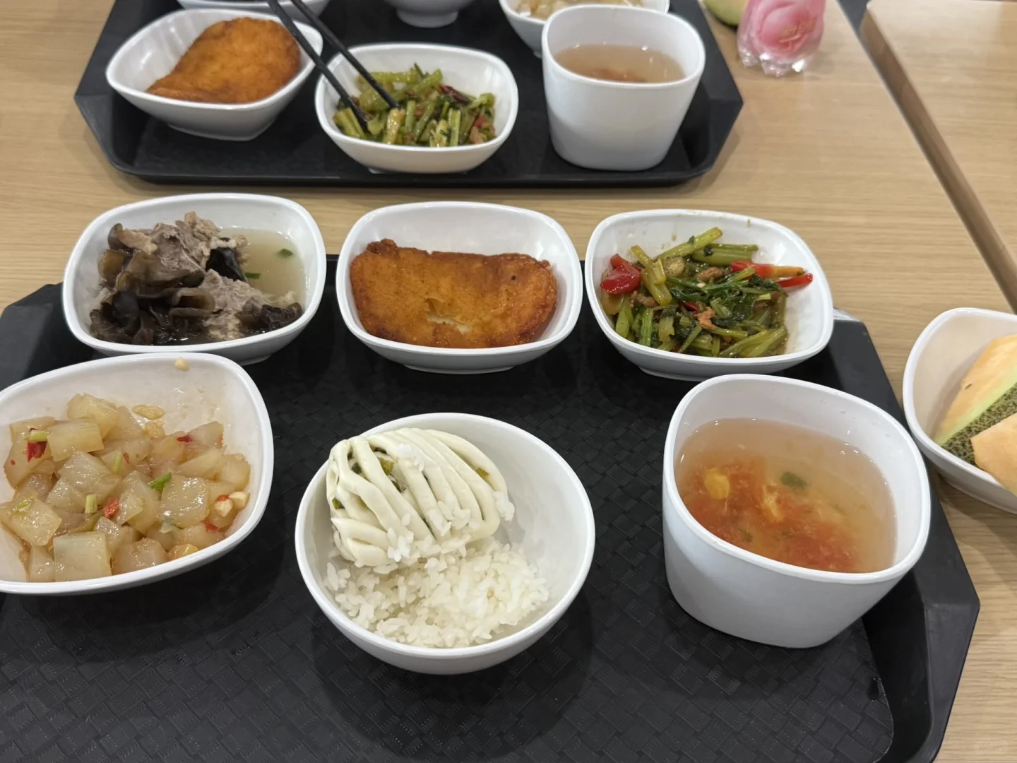 坐标南京底薪8000早九晚五