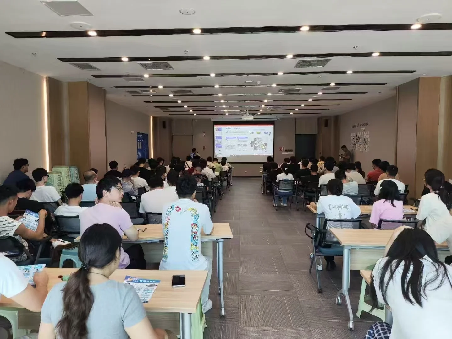 中创新航进厂前，这些情况你得先知道！📝