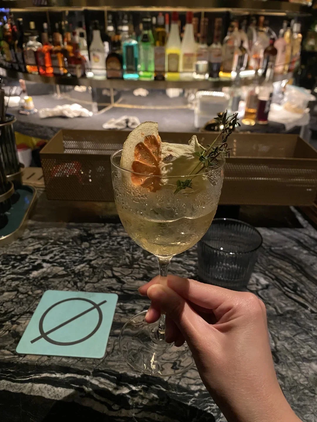 广州清吧急招店员！🈷️8000+提供食宿！