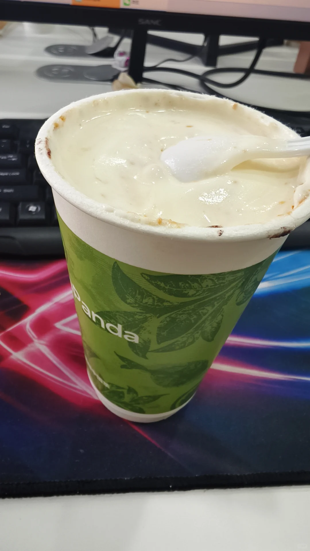 永年找三个宝子，跟我一起上班喝老板的奶茶