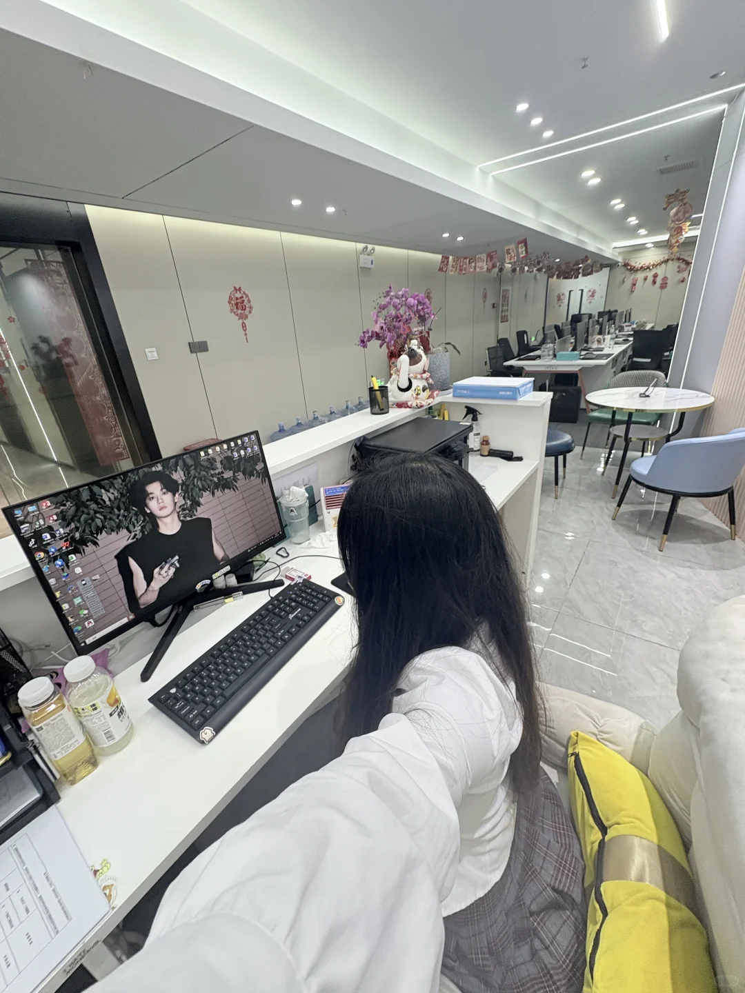 招聘前台急招‼️