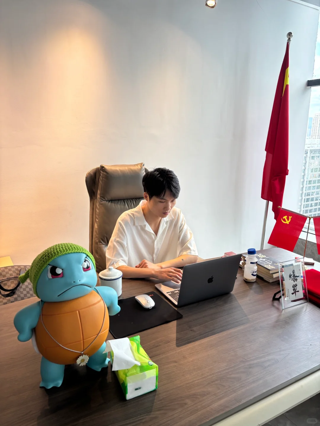 浙江初创公司 00后男老板在线招人