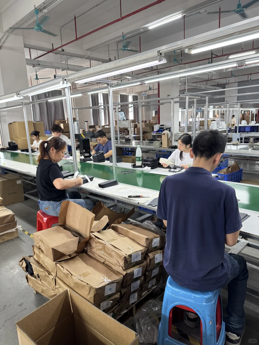 附近距离你1.6km的小厂开始招聘临时工