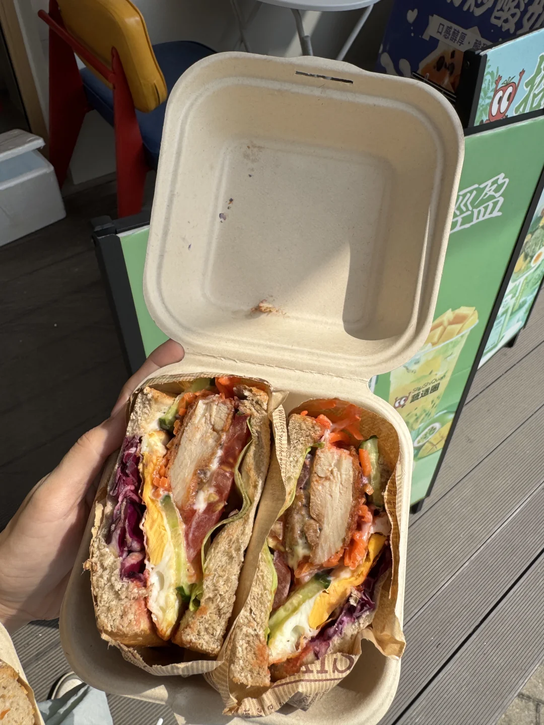 轻食店招人啦！招人啦！