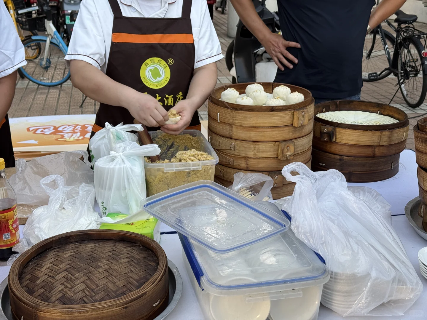 小方逛招聘会日记