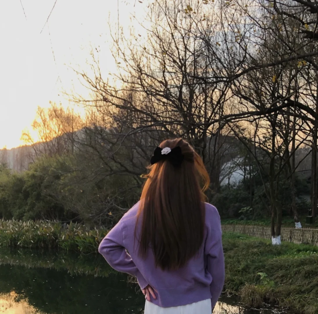 关于从运营转行当带货主播一年的心得