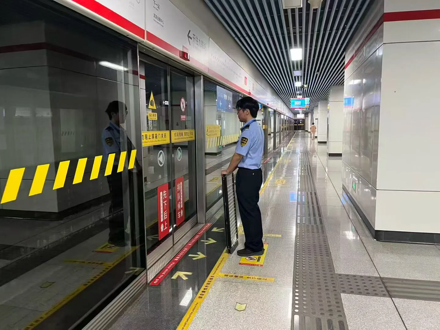 合肥急招短期工地铁安检员