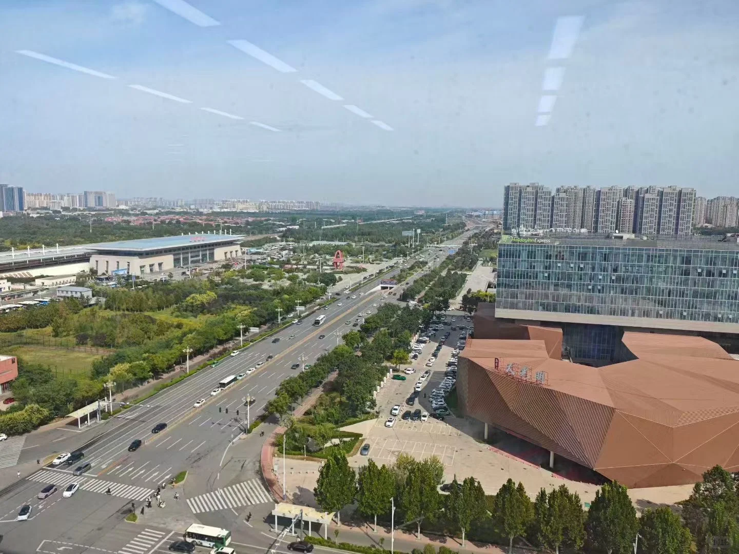 邯郸东站附近，招HR。双休法定休，早九晚六不