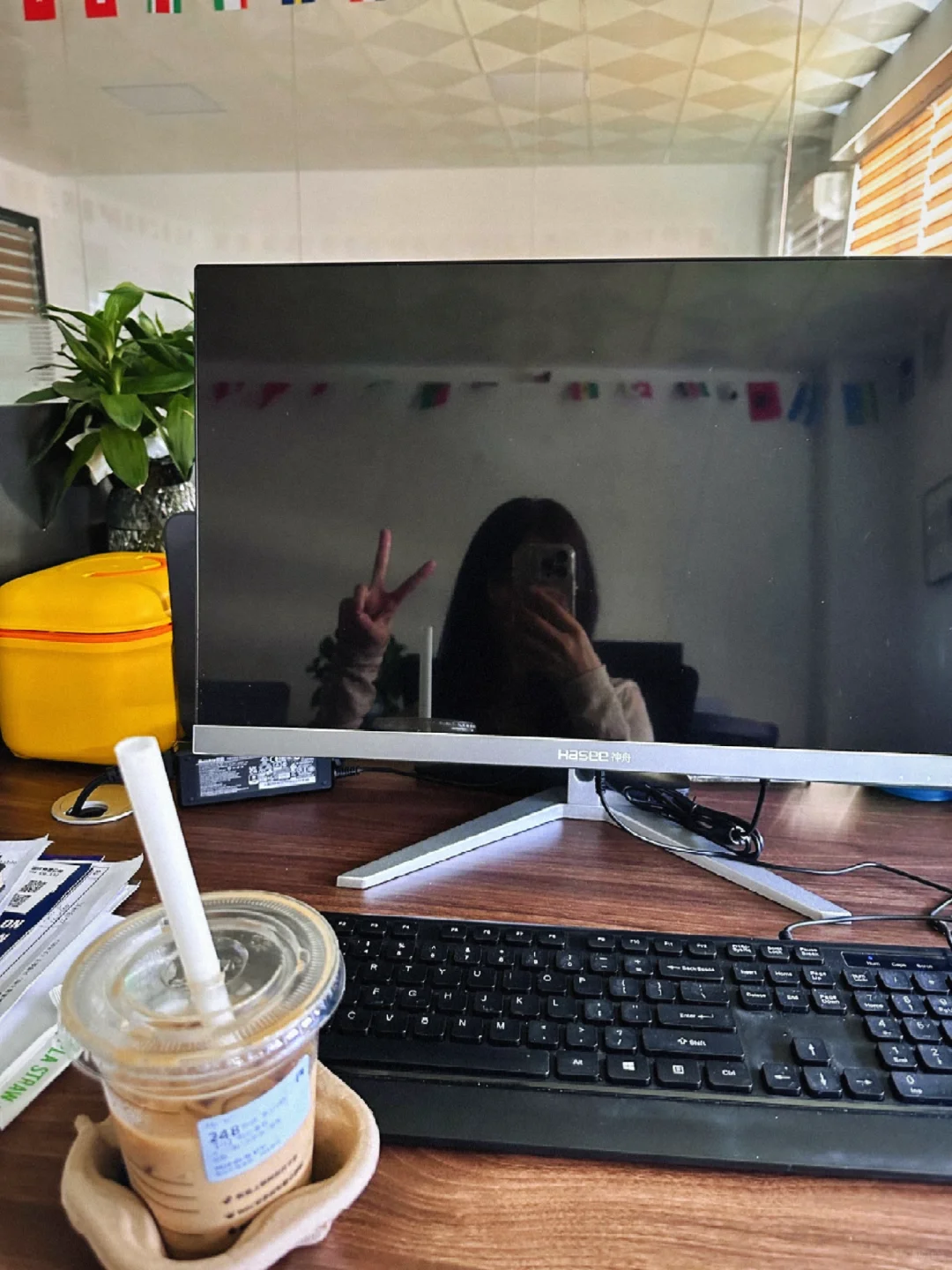 想做文员！上班自由～