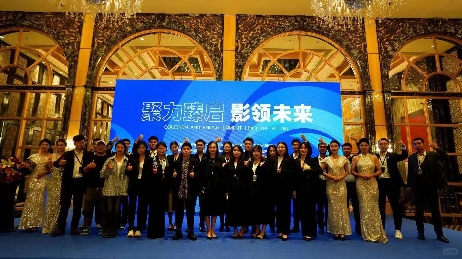 万象城早九晚六双休神仙公司