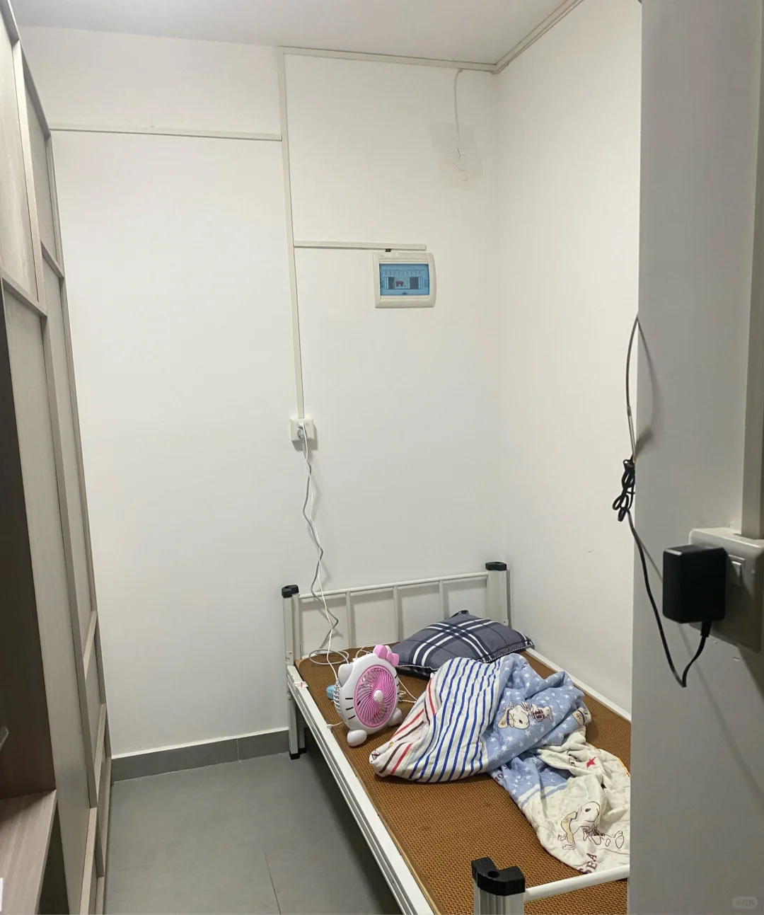 女大学生进厂，没有想到遇上超好的劳务姐姐