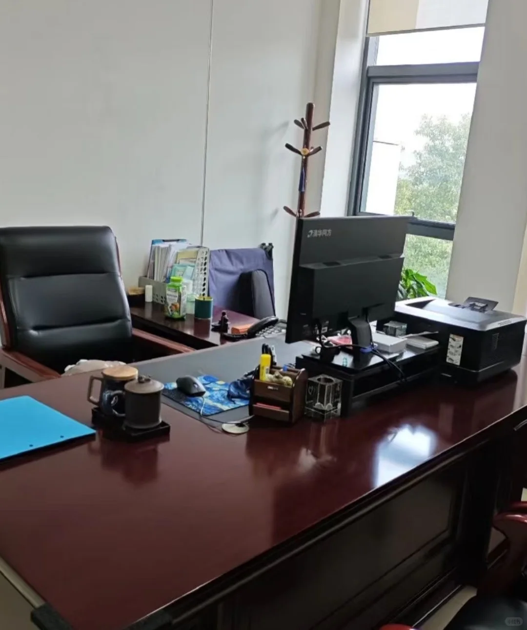 考上了卫健委，才知道以前当的是廉价苦力