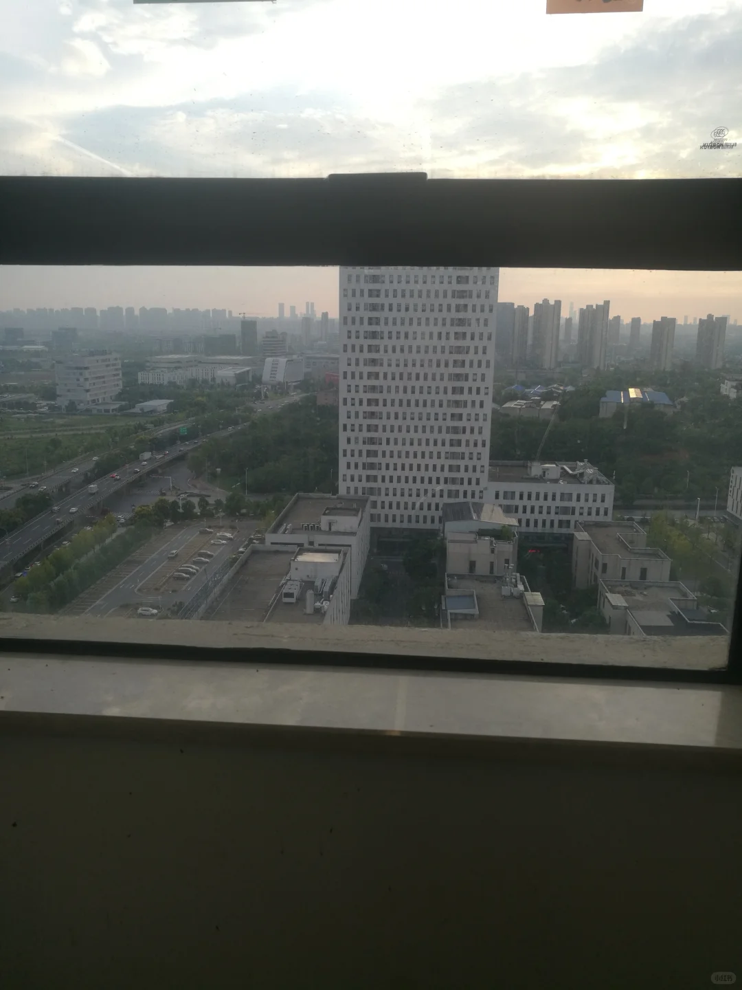 急聘！包住！需要3个宝子 需要机会直接踢