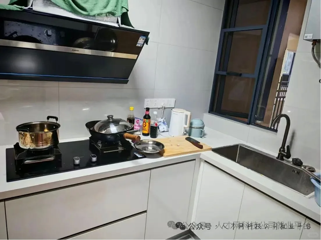 南昌东站餐吧乘务员直招