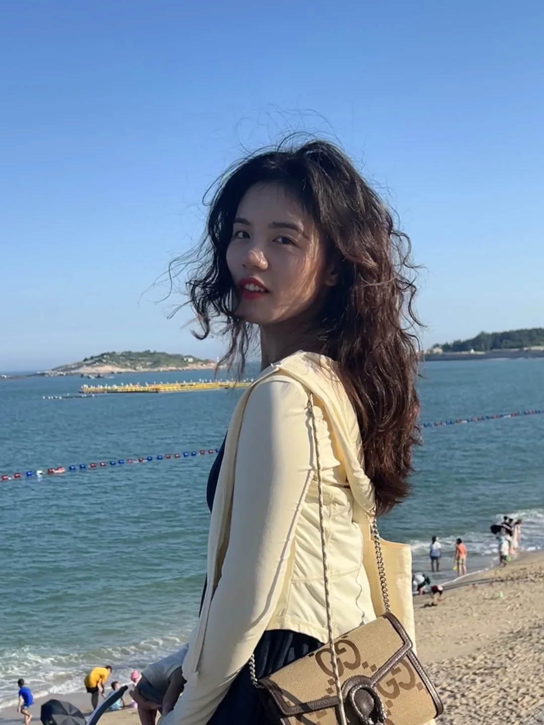 总结了25年普通女孩漂亮发型！
