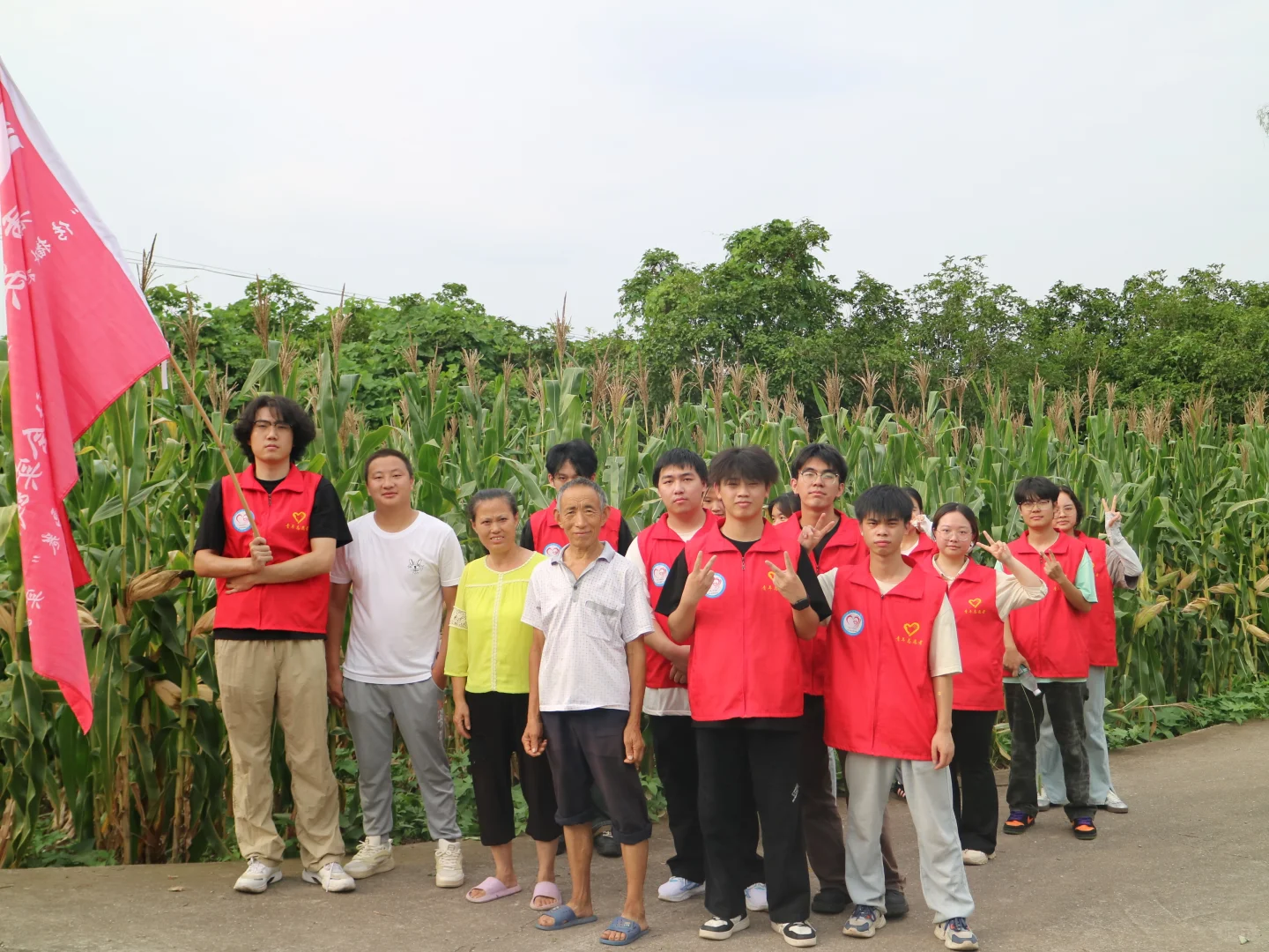 科技赋能田间地头，实干托起乡村未来