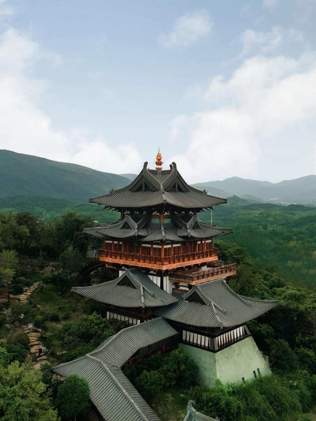 🌿招募懂直播的民宿诗人 会拍剪 执笔品牌