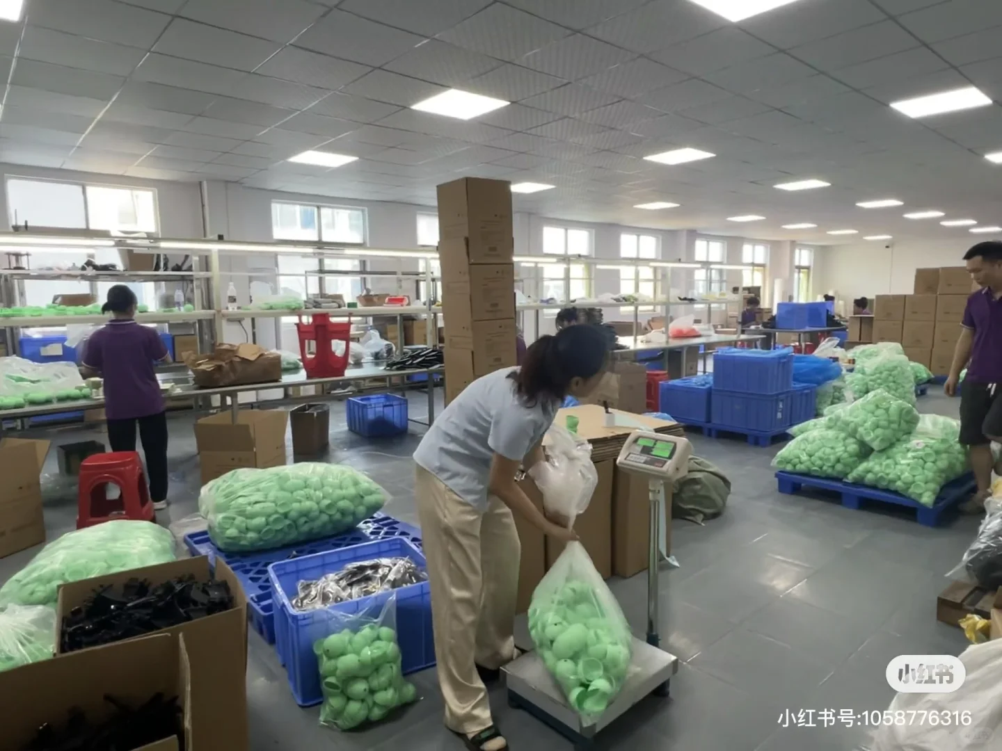 厂里直招不是中介！招男女包装工多名