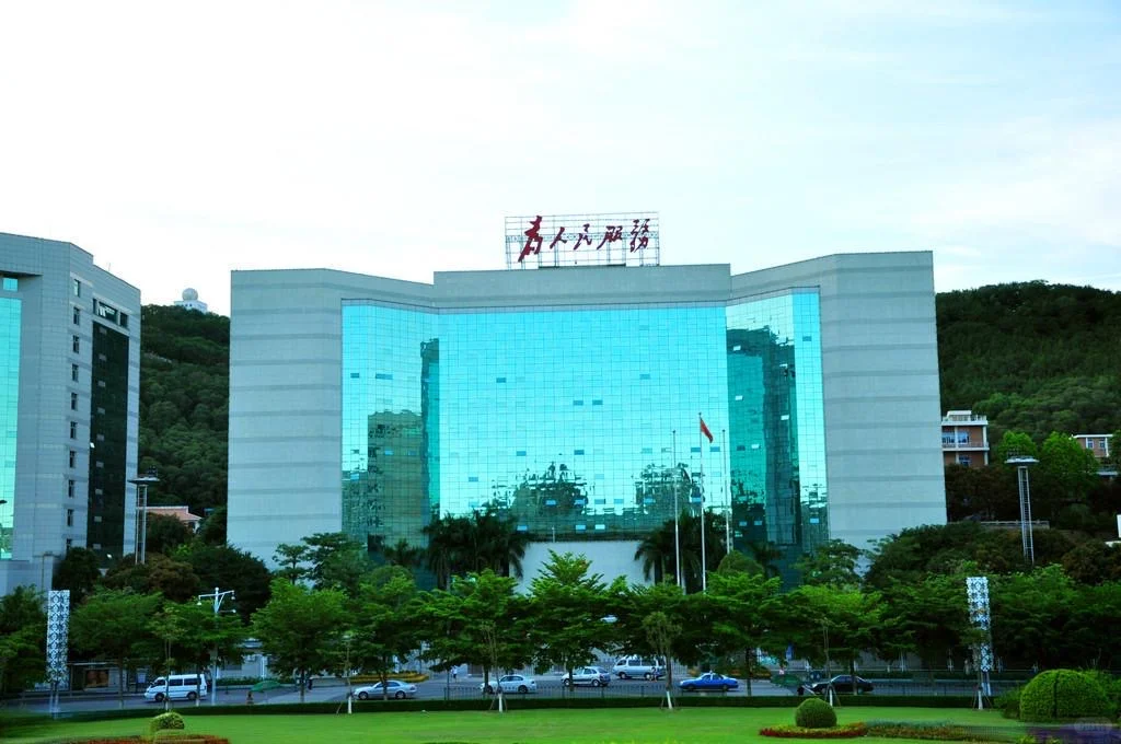 辅助岗！厦门市政府办公厅招1人，本科以上
