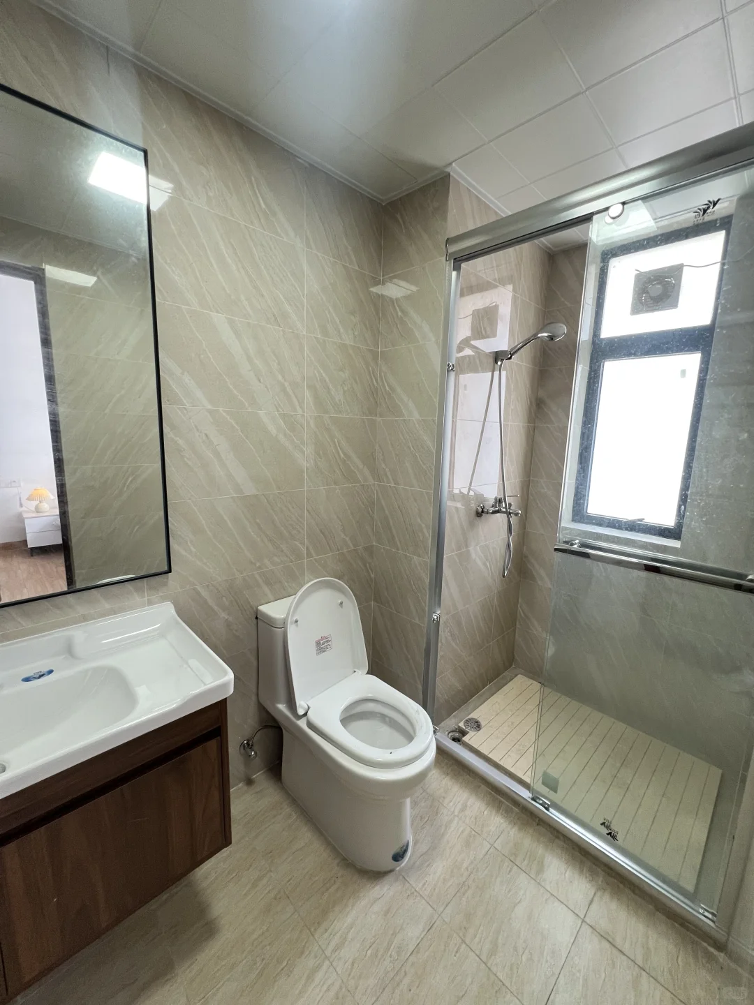 注重氛围党看过来！国企人才小区，精装三房+