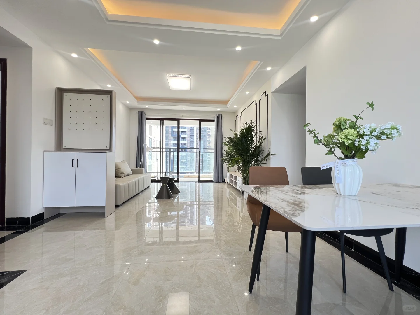 注重氛围党看过来！国企人才小区，精装三房+