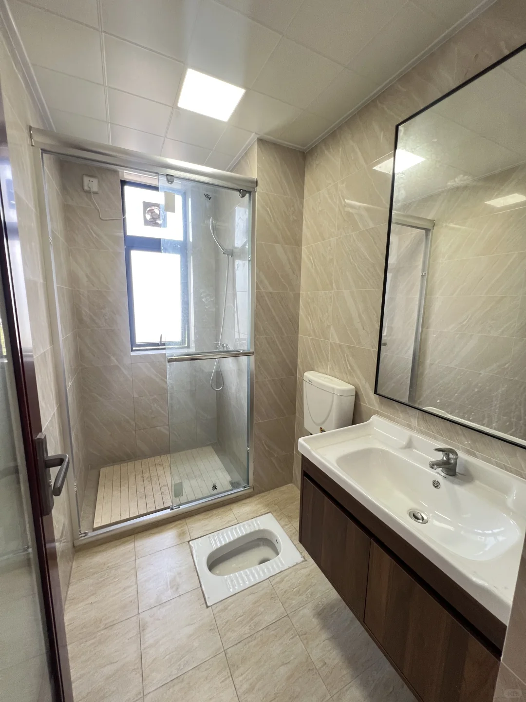 注重氛围党看过来！国企人才小区，精装三房+