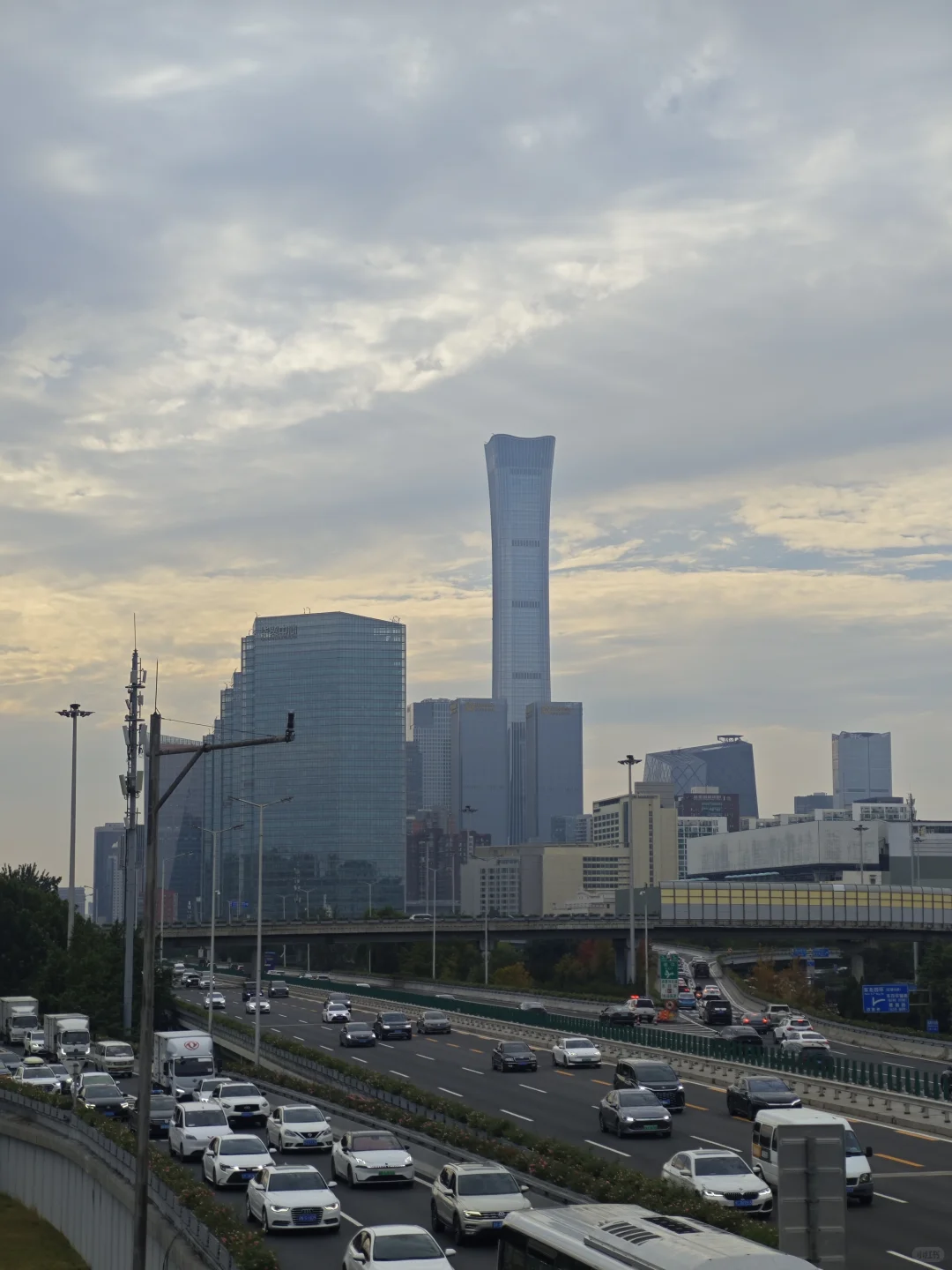 苍天啊，请赐予我一份满意的工作吧！！！