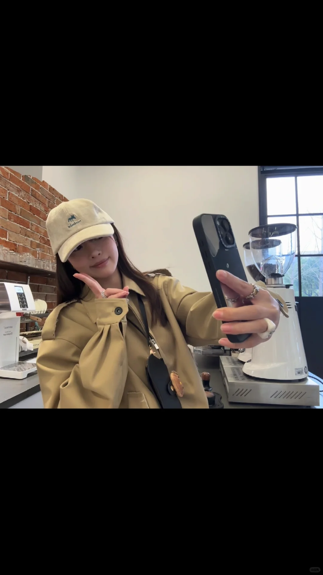 我们咖啡店招人咯！