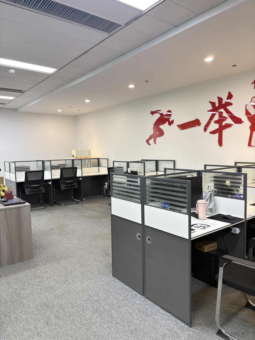 万柏林招聘啦！3500早九晚六从不加班