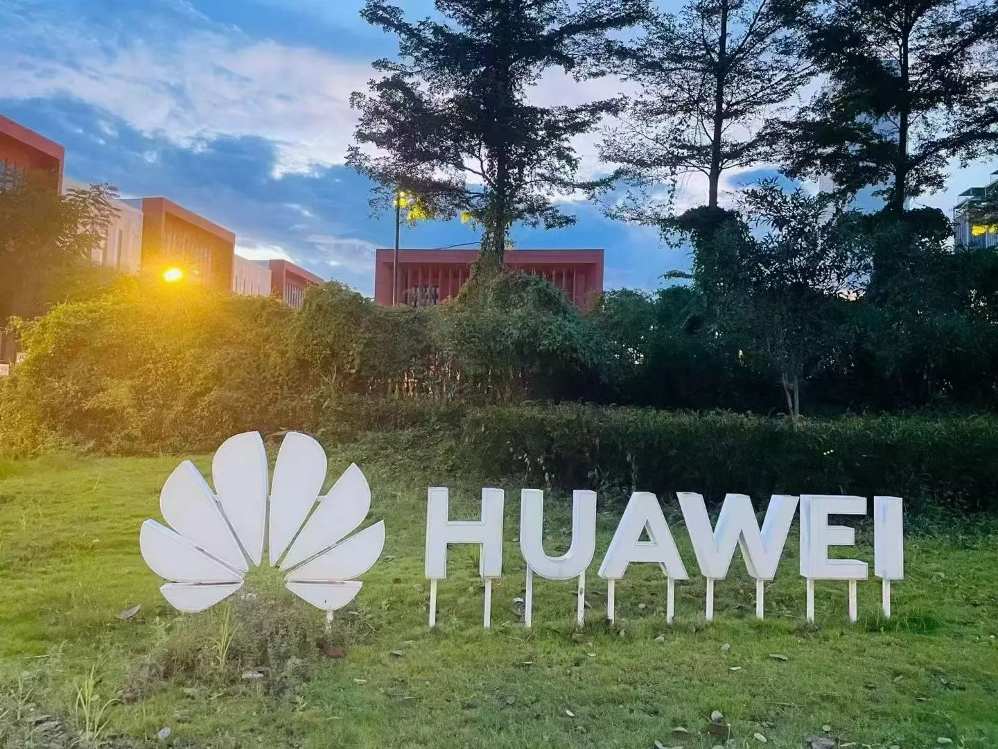 📢华为工厂直招啦！