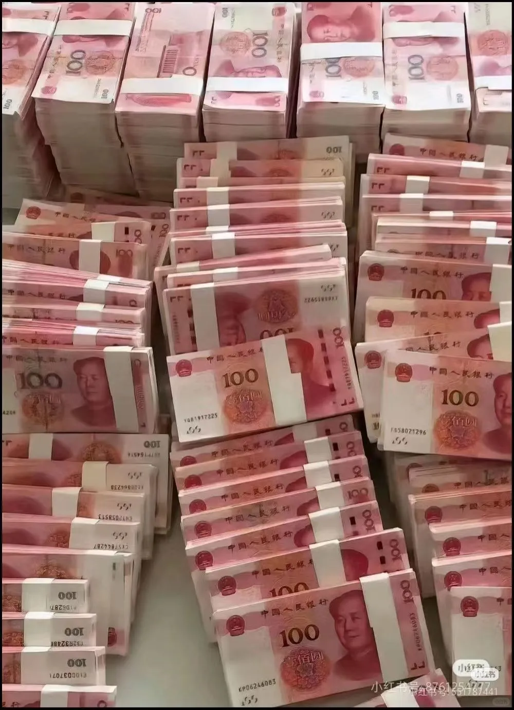 急招 五险一金 按时发放薪资