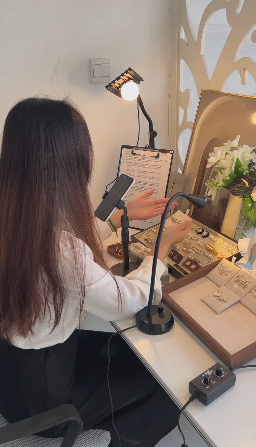 0基础裸辞直播，暴单经验全公开！