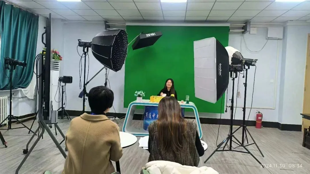 河外“电商直播”专项职业能力考核创佳绩