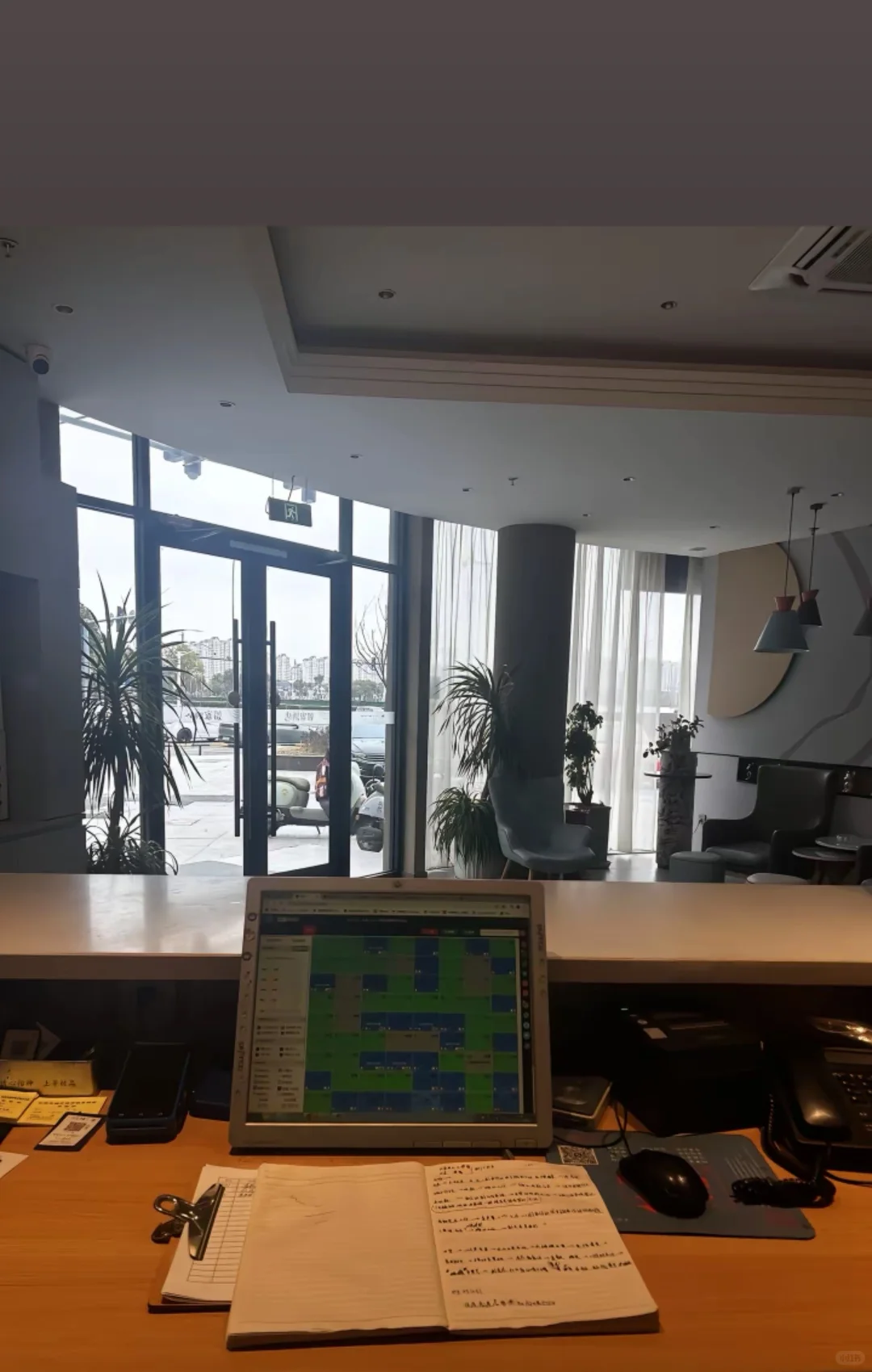 西安新店缺收银（后三张是宿舍环境图）