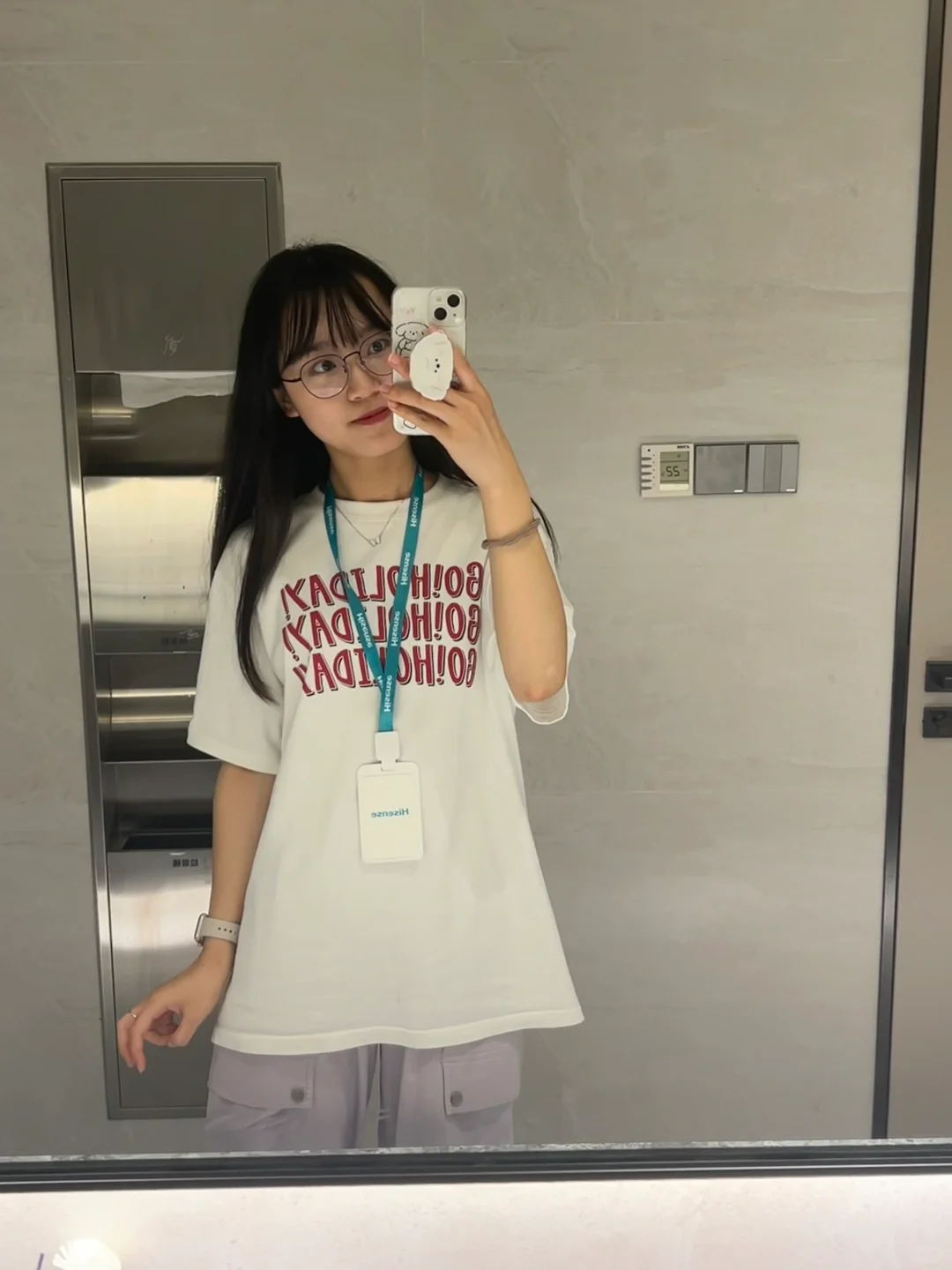 海信实习｜一周穿搭不重样/•᷅•᷄\୭