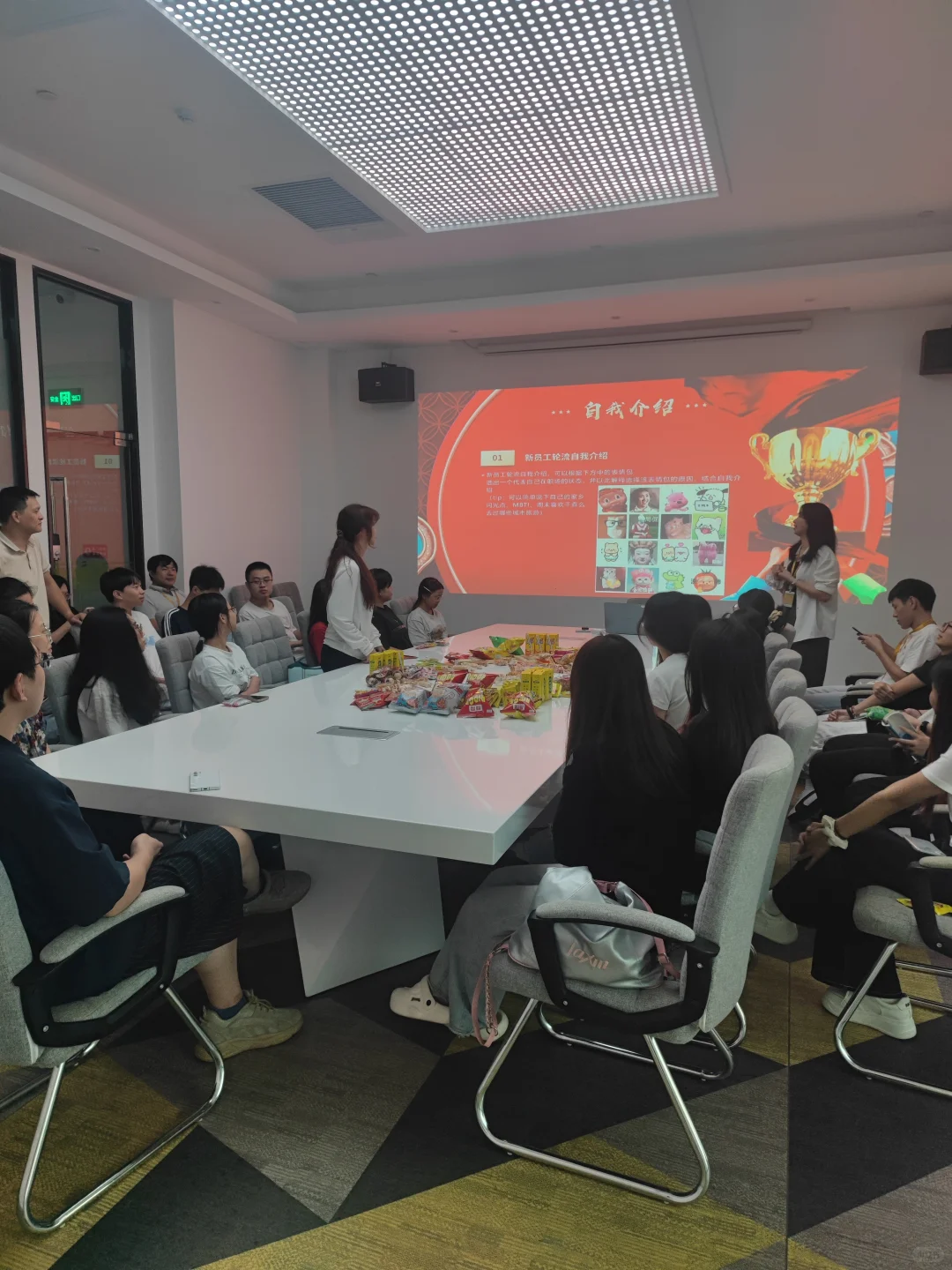不只做客服，来当高薪培训师！