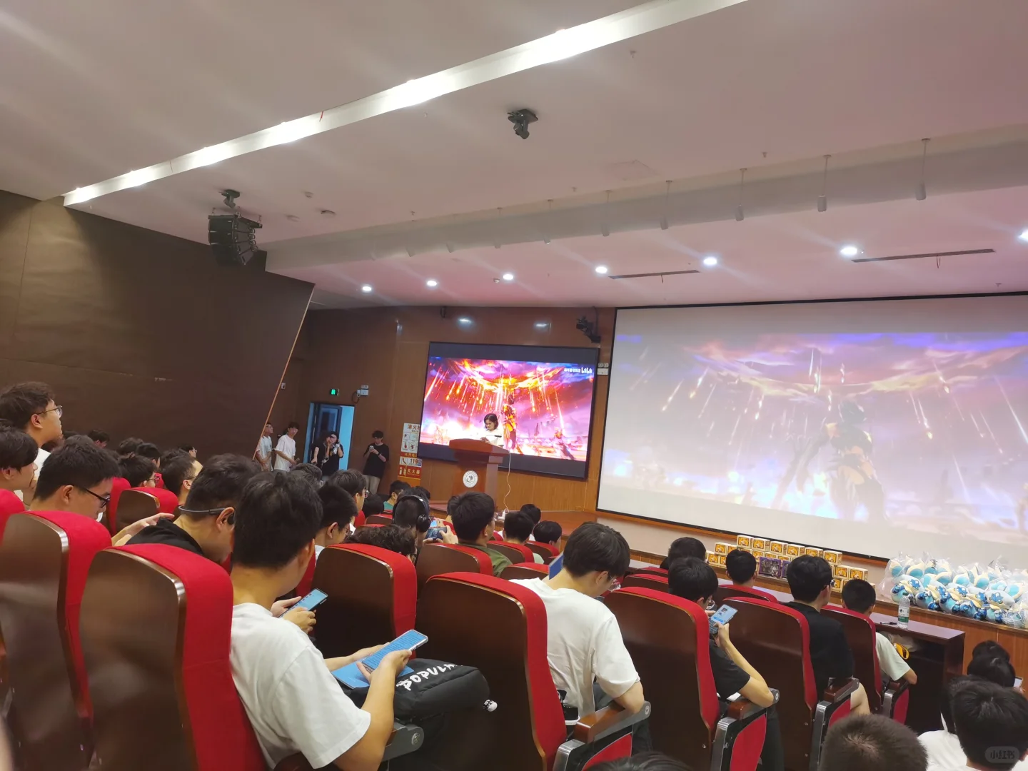 刚参加完米哈游宣讲会，本大学生彻底疯了！