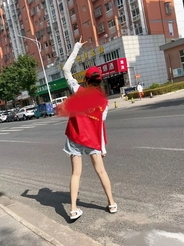 00后幼师裸辞转战社区工作者，不后悔！