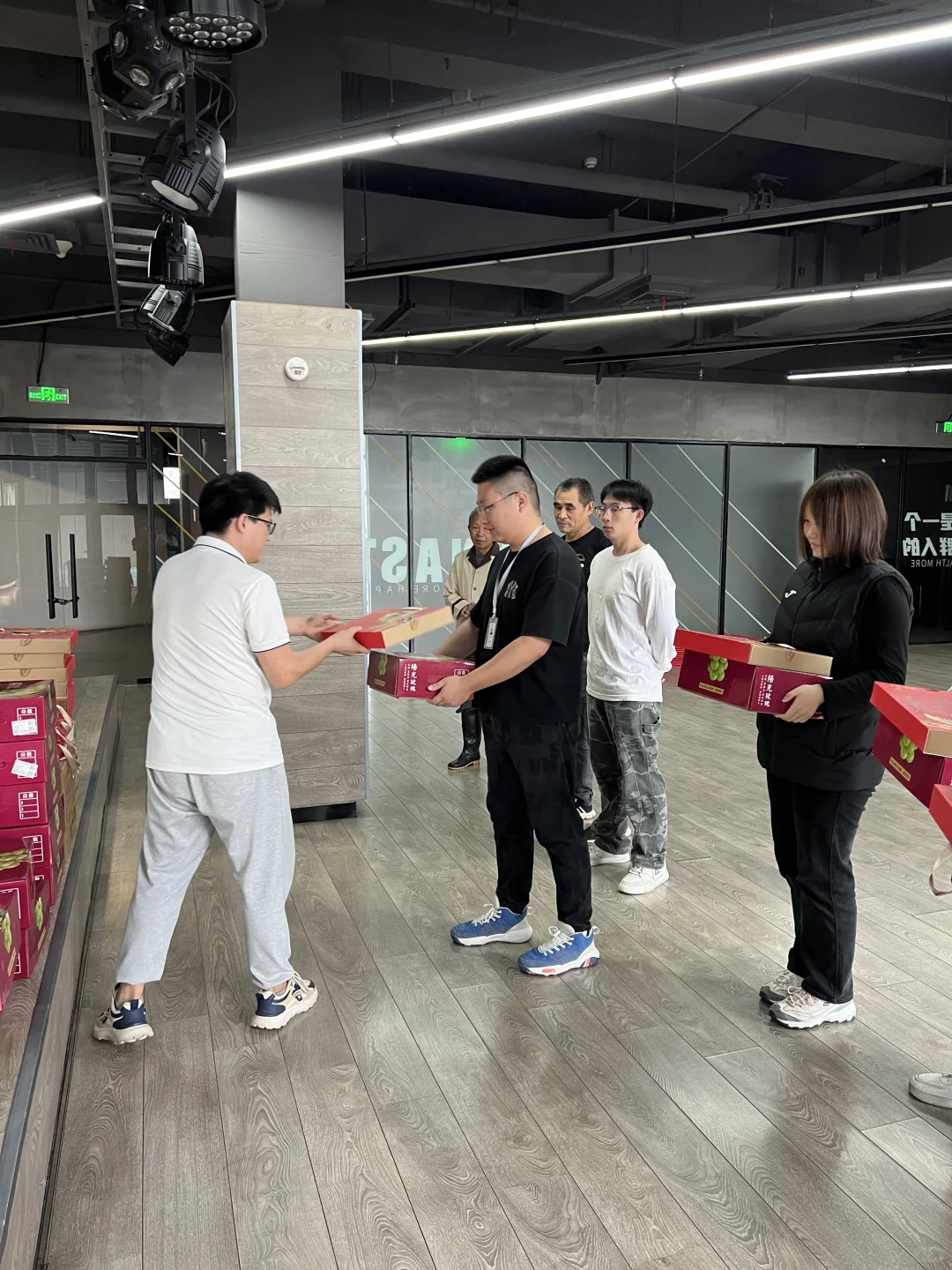 邢台世贸工作