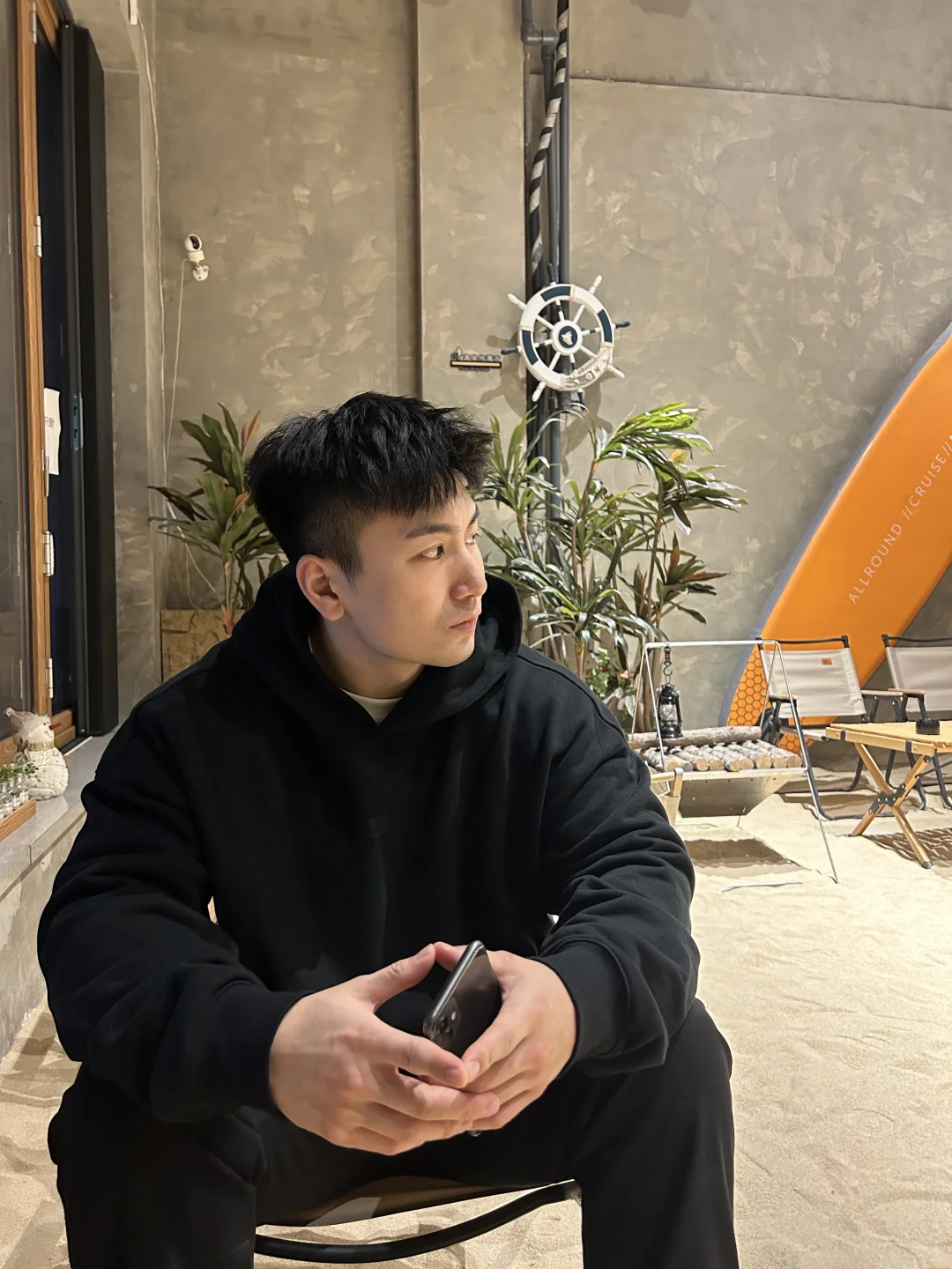 拍照略显尴尬