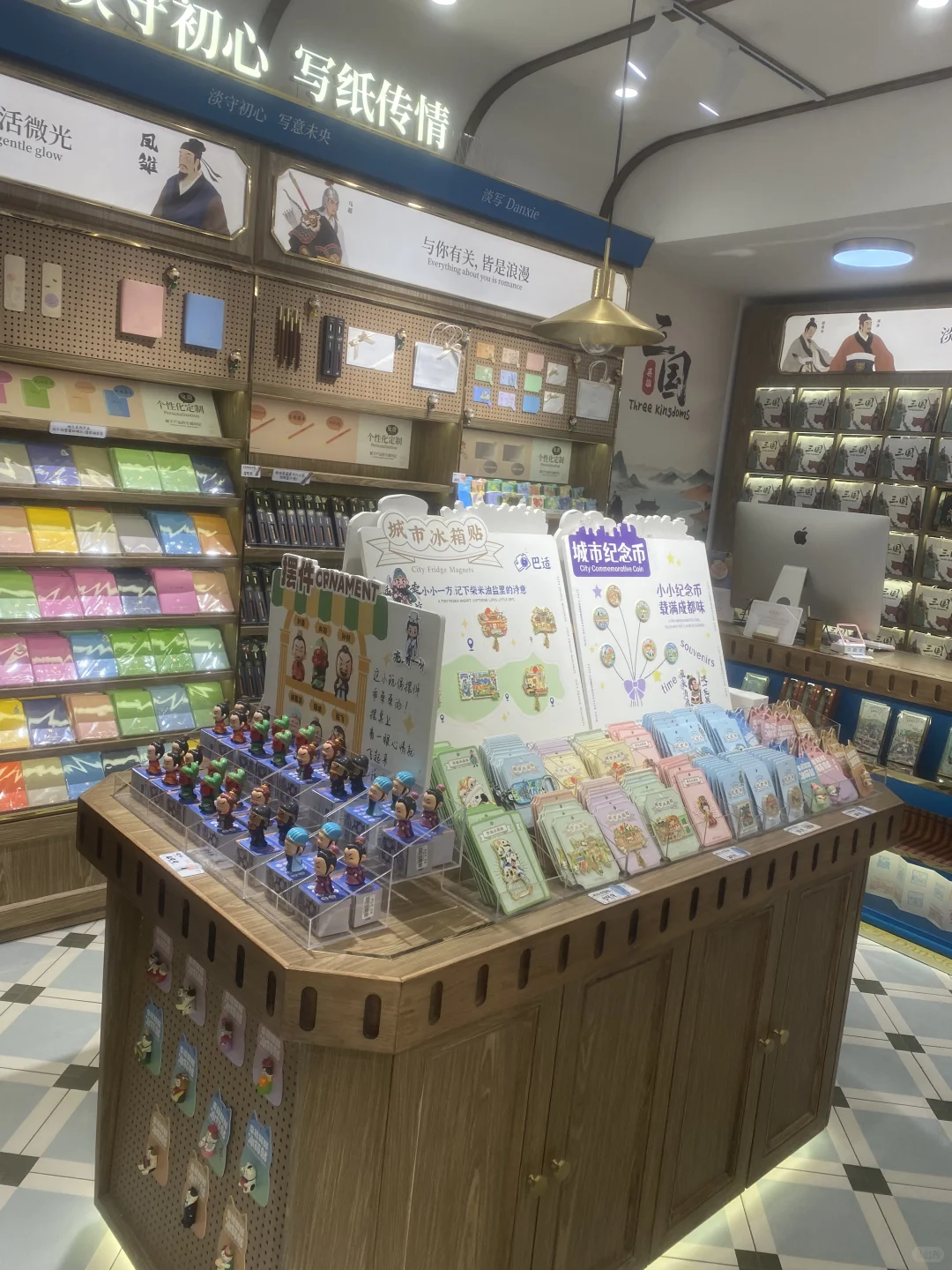 成都锦里文创店高薪招聘！