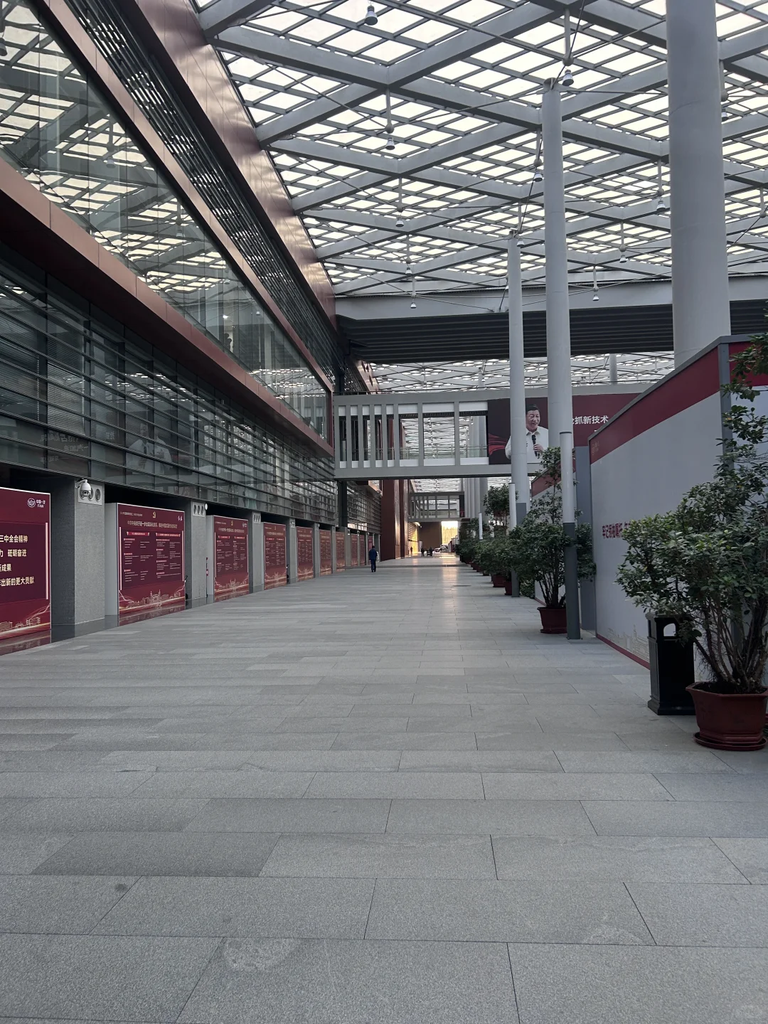 长春神仙工作，一汽红旗，五险一金双休不加班
