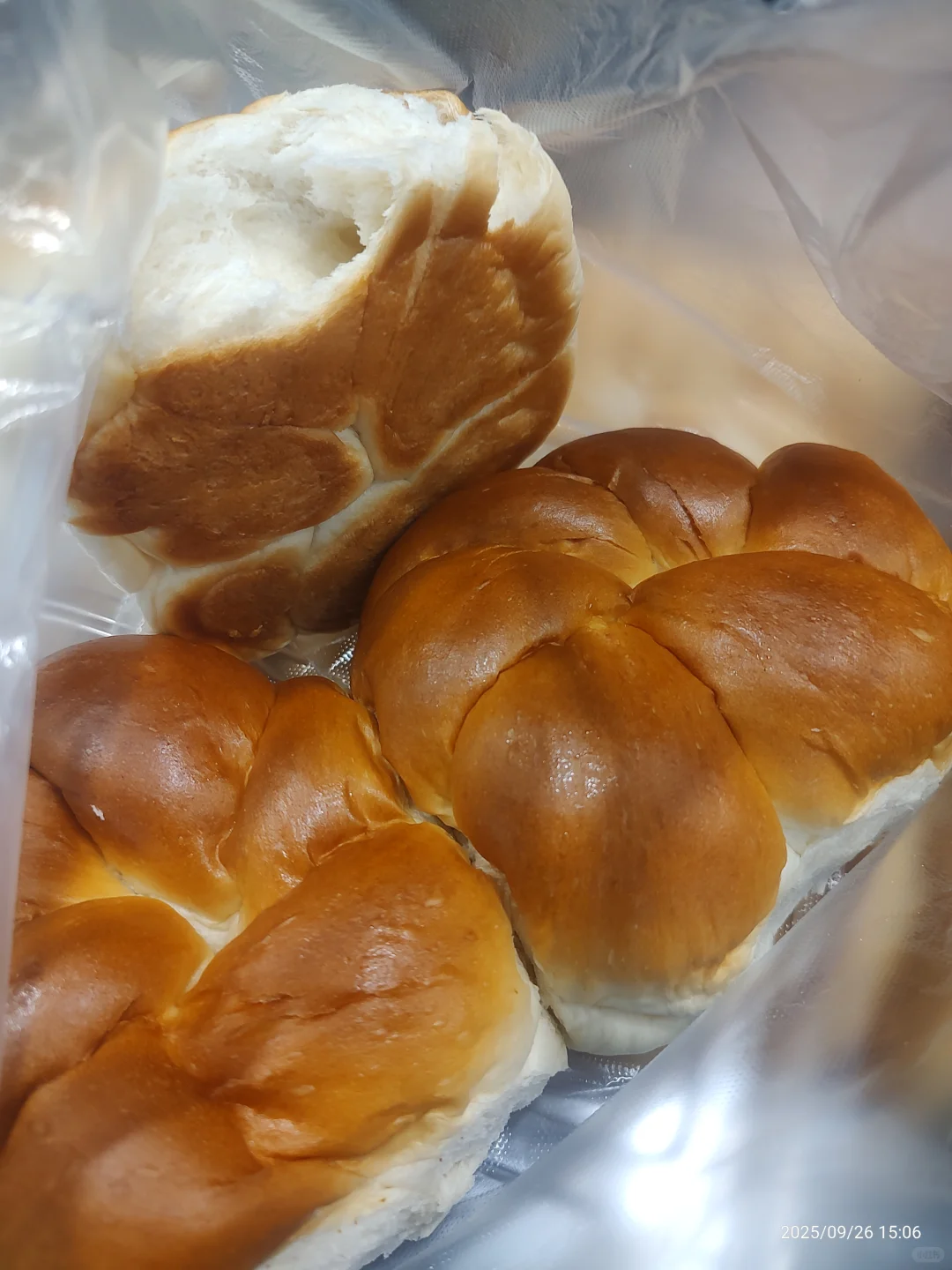 鹤岗北二道街老式面包店新店 加招聘