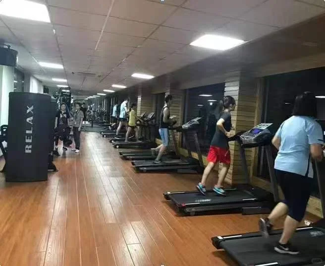佛山南海狮山高薪普工！
