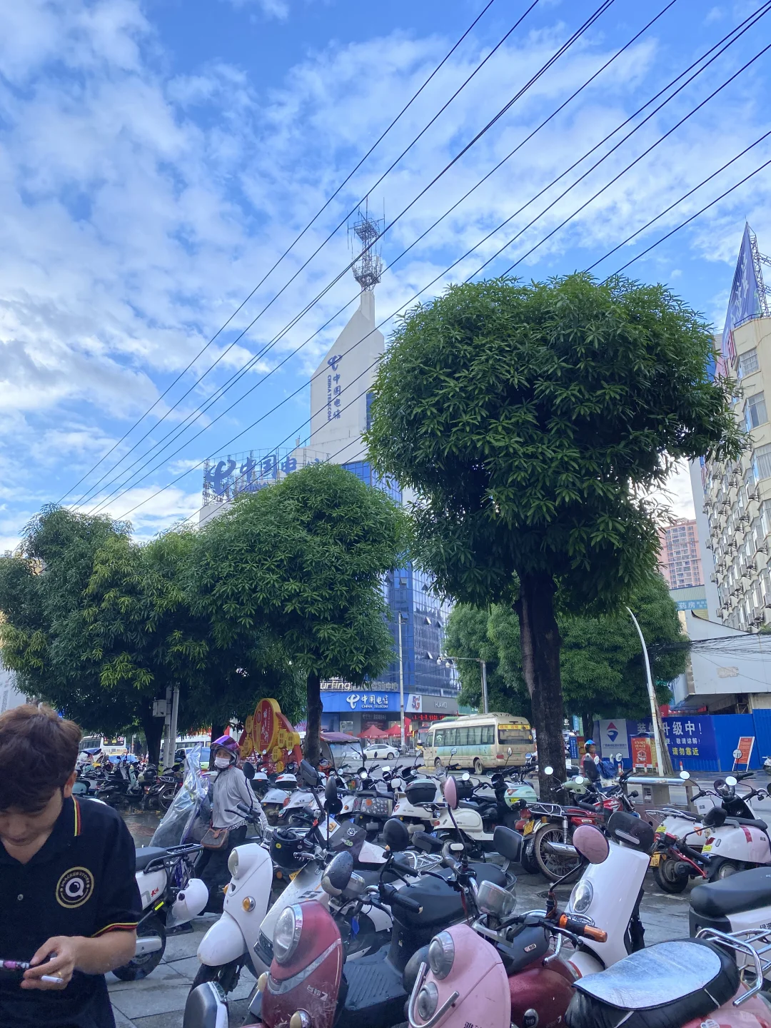 横州汽车站恰货铺子招聘