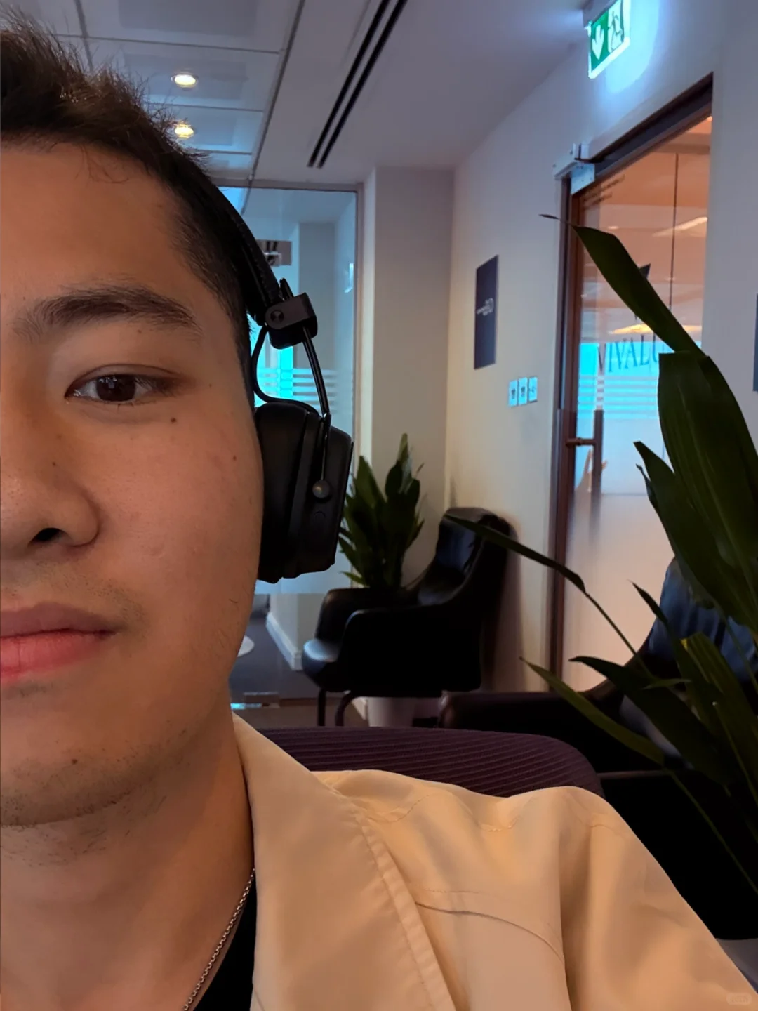 跳槽到外企第一周,被组里每个人约1 on 1